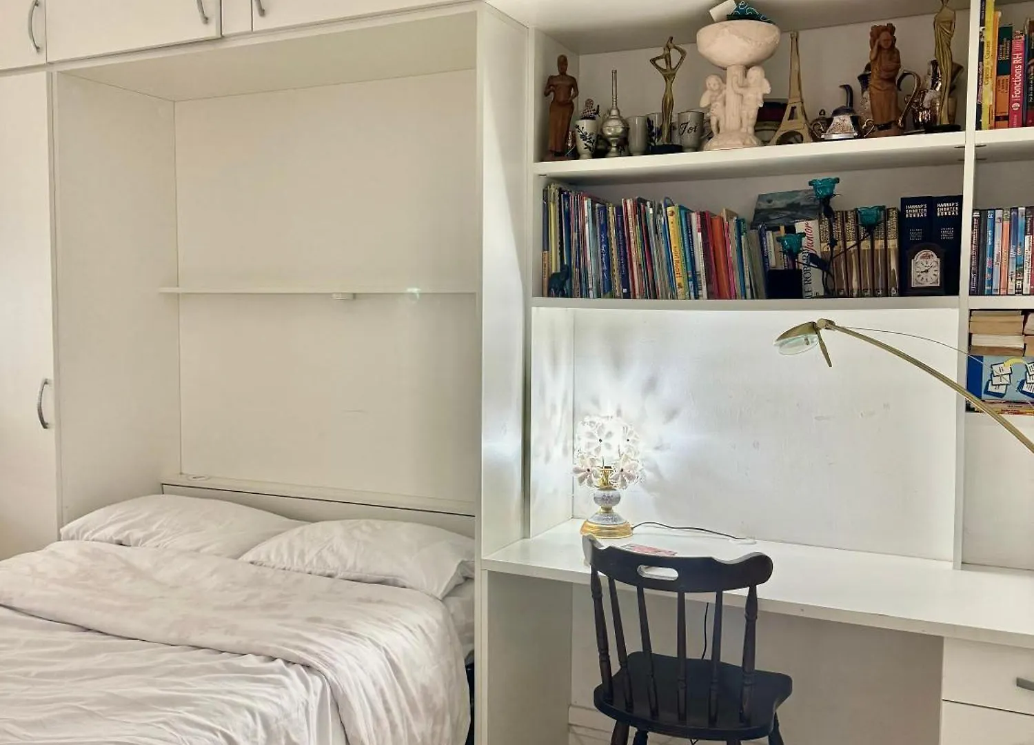 Small Cosy Studio In Paris France